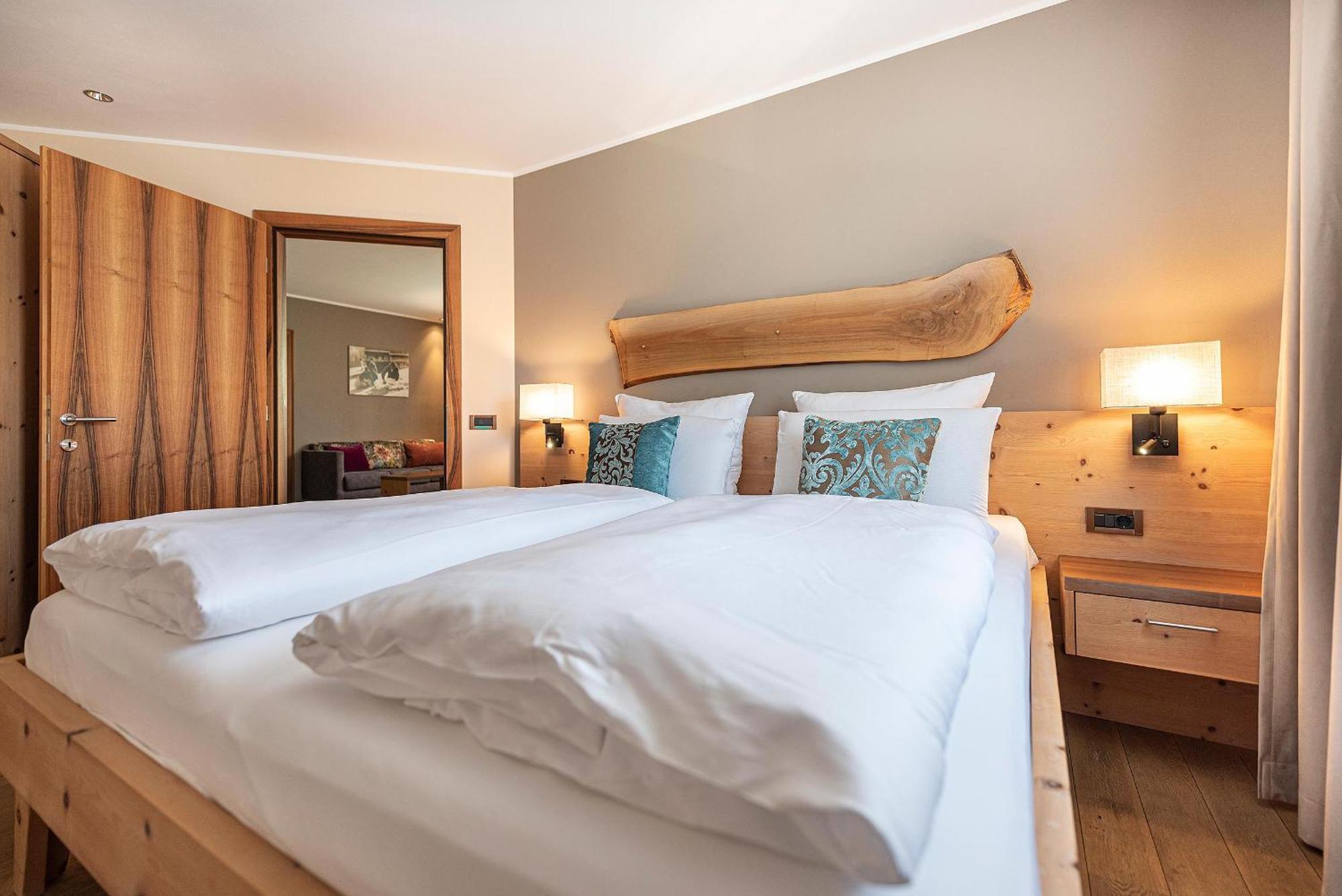Vitalpina Hotel Waldhof Rablà Esterno foto