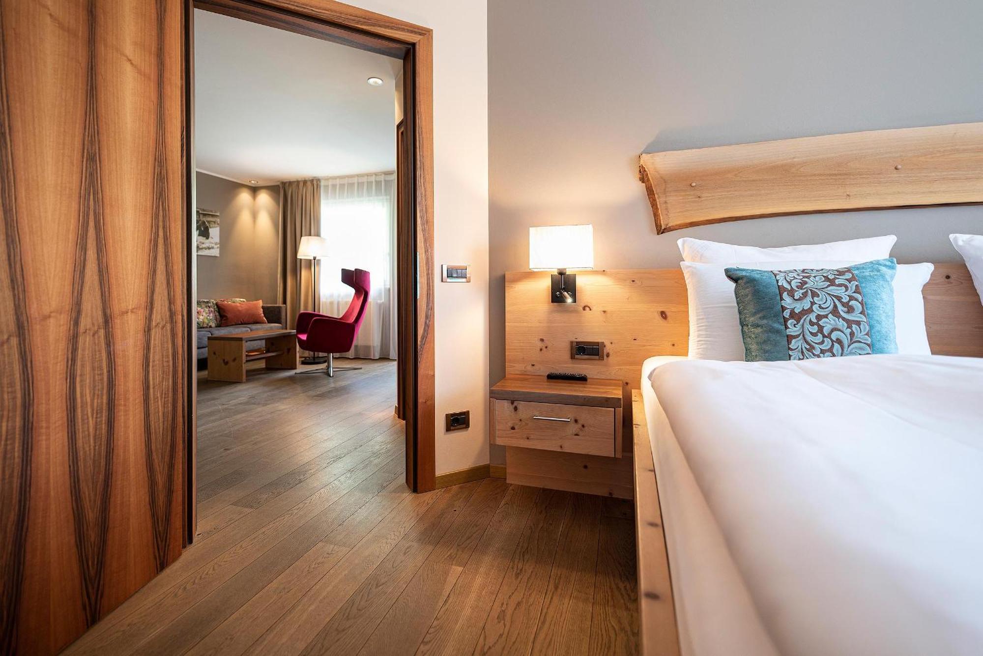 Vitalpina Hotel Waldhof Rablà Esterno foto
