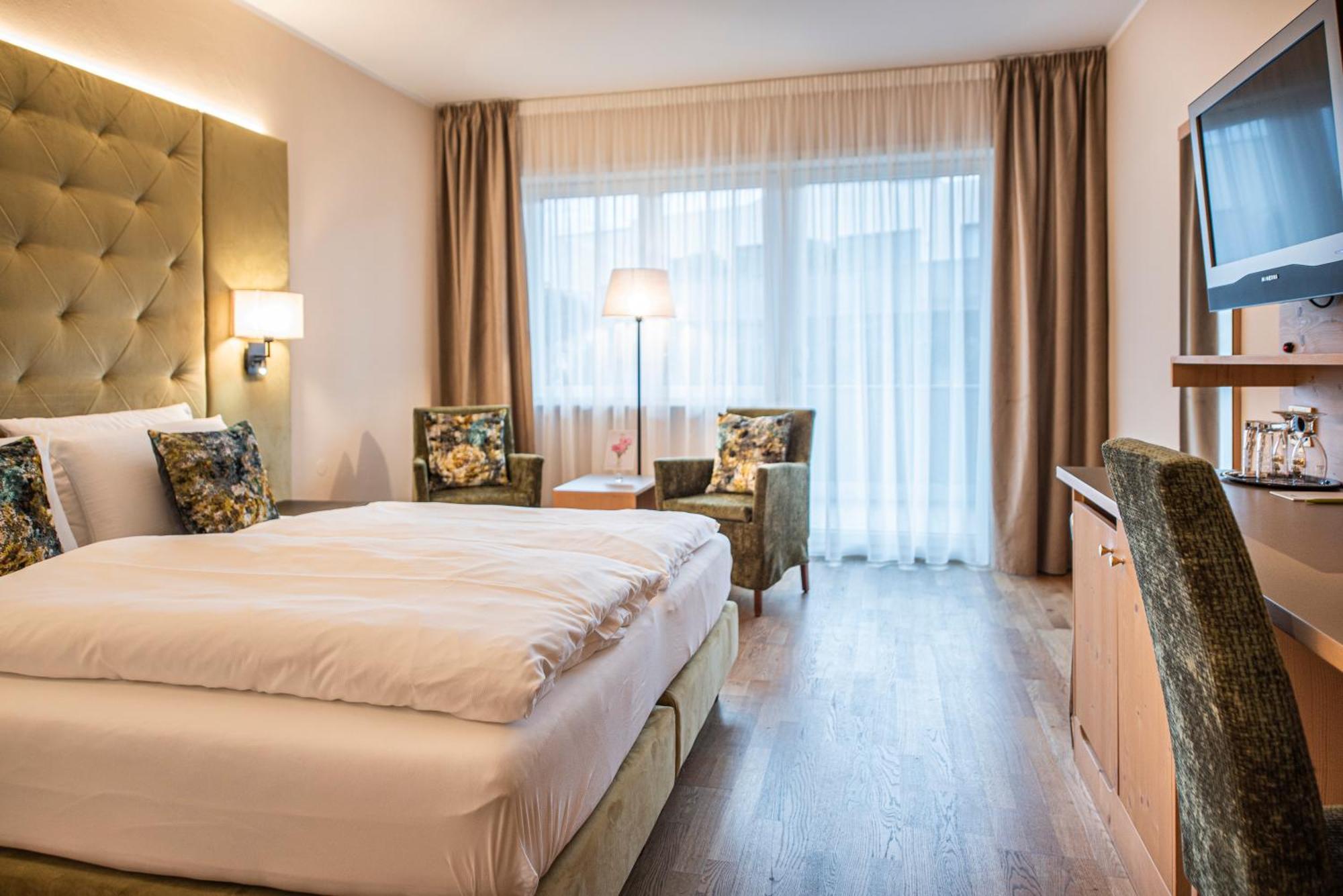 Vitalpina Hotel Waldhof Rablà Esterno foto