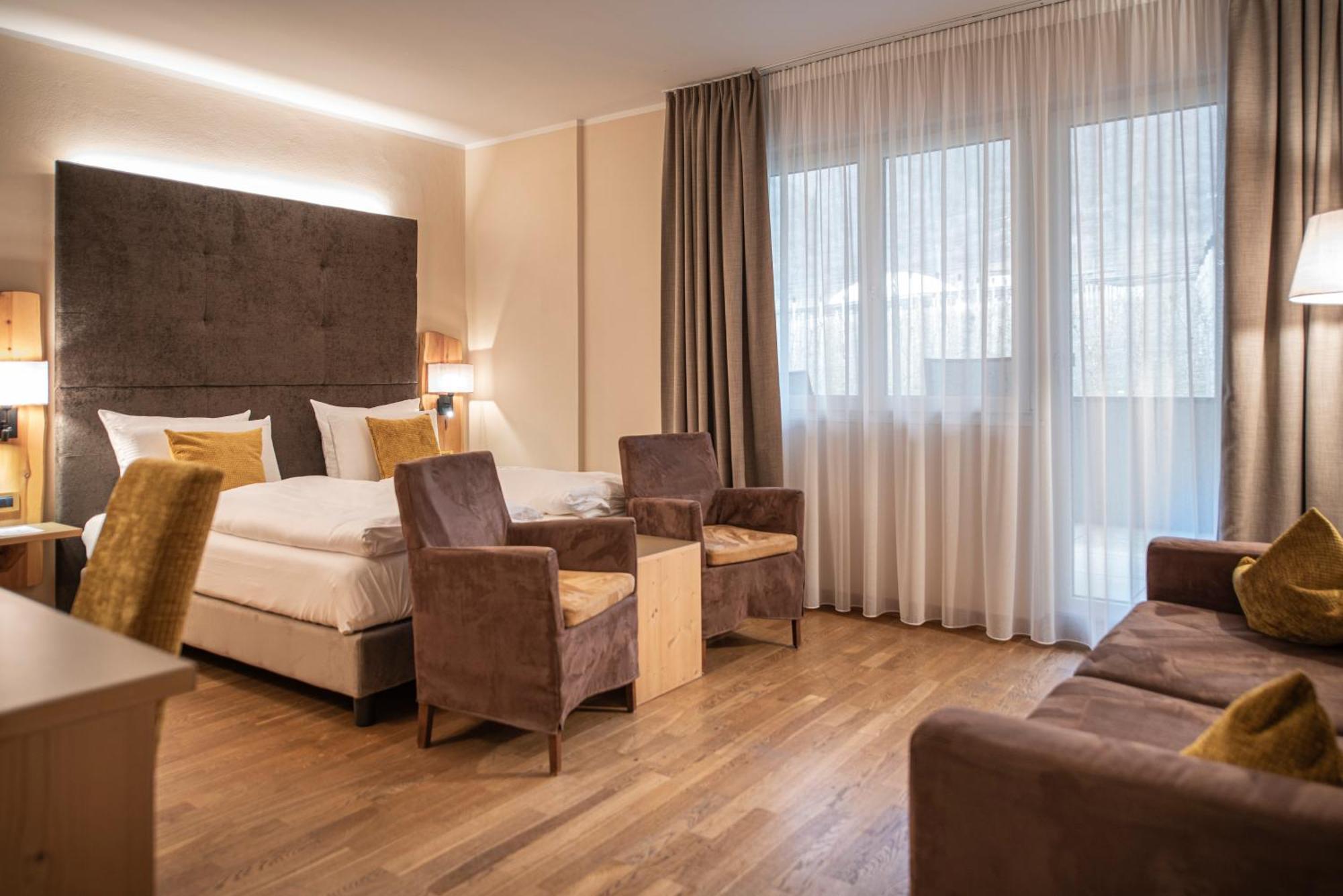 Vitalpina Hotel Waldhof Rablà Esterno foto
